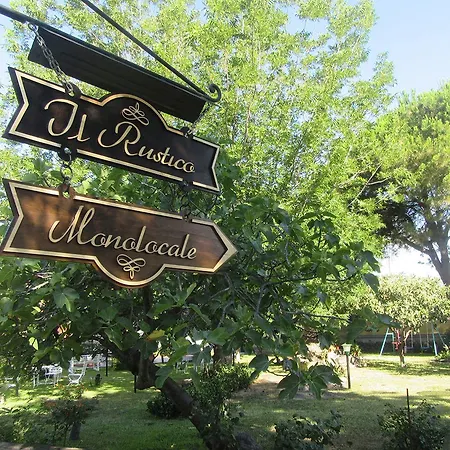 With Garden And Free Parking Дом отдыха Джардини-Наксос